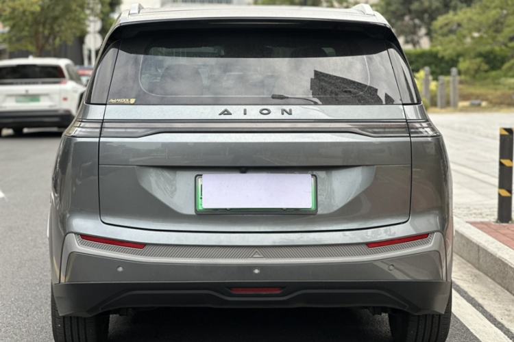 Used AION Y 2023 Younger Star Edition
