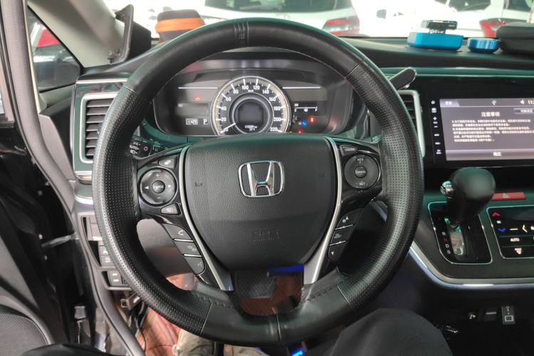 Used Honda Elysion 2016 2.4L Luxury Edition