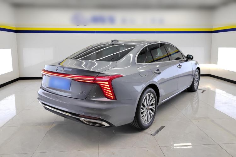 Used Hongqi H5 2023 2.0T Automatic Smart Connect Flagship Edition
