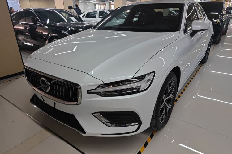 Used Volvo S60 
