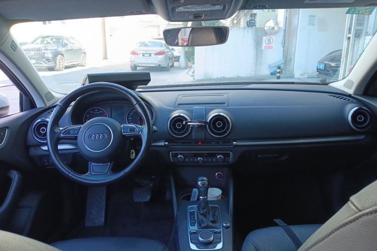 Used Audi A3 2016 Limousine 35 TFSI Style Edition
