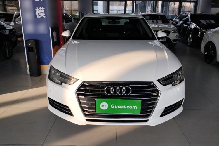 Used Audi A4L 2017 40 TFSI Style Edition

