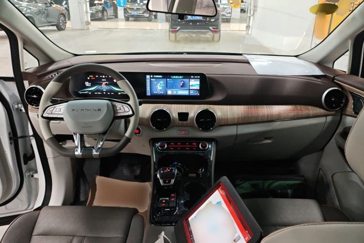 Used FORTHING Yacht 2024 1.5T DCT Guanhai Edition
