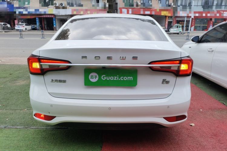 Used Roewe i5 2019 1.5L Automatic 4G Connected Langyue Edition
