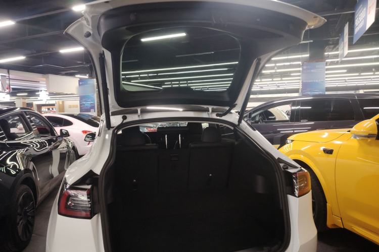 Used Tesla Model Y 2022 Rear-Wheel-Drive Version
