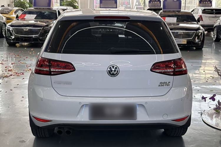 Used Volkswagen Golf 2017 230TSI Automatic Comfort Edition – Celebrating Milestone of One Million Units
