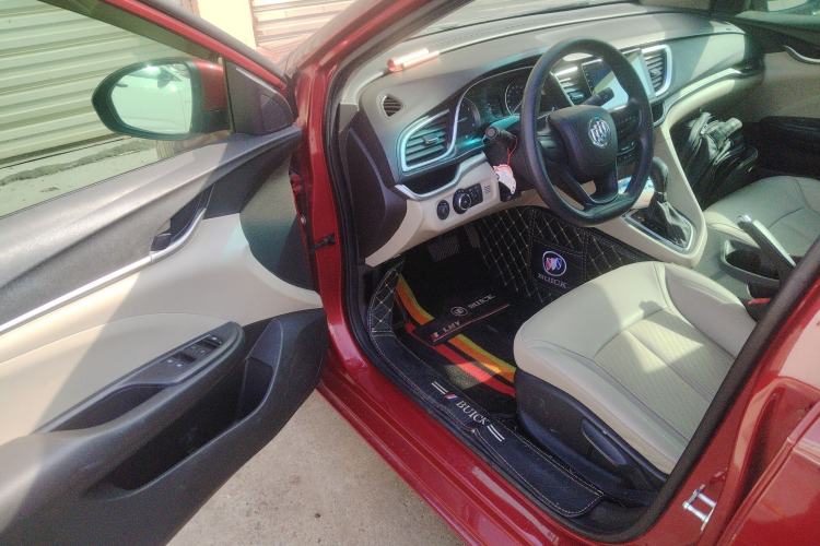 Used Buick GT 2017 15N Automatic Elite Version
