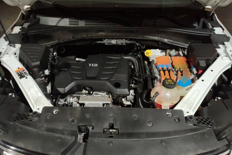 Used Roewe RX5 New Energy 2017 eRX5 50T Hybrid Connected Prestige Flagship Edition
