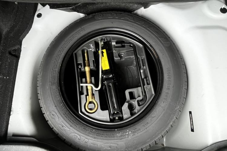 Used Peugeot 2008 2014 1.6L Automatic Fashion Edition