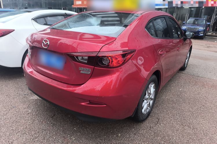 Used Mazda Mazda 3 Axela 2016 Sedan 1.5L Automatic Luxury Model
