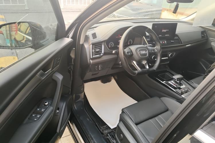 Used Audi Q5L 2022 45T Luxury Dynamic Model
