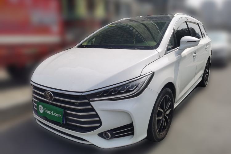 Used BYD Song MAX 2018 1.5T Automatic Smart Connect Elite Model with 6 Seats