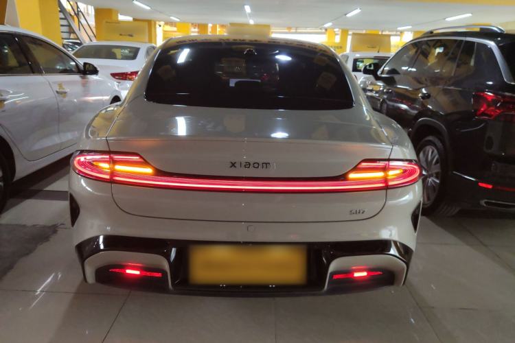 Used  SU7 2024 Rear-Drive Standard Founder Edition
