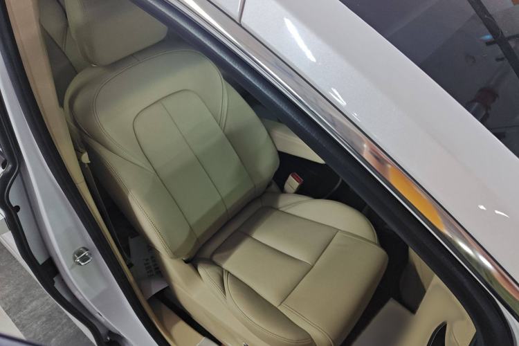 Used Buick GL8 2022 ES Landtrek 653T Luxury Edition
