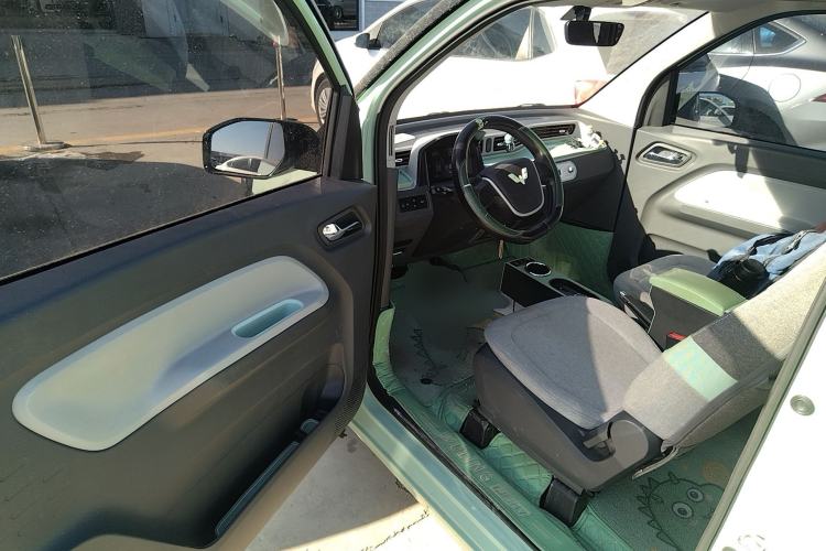 Used Wuling Hongguang MINIEV 2022 Macaron Fashion Model Lithium Iron Phosphate