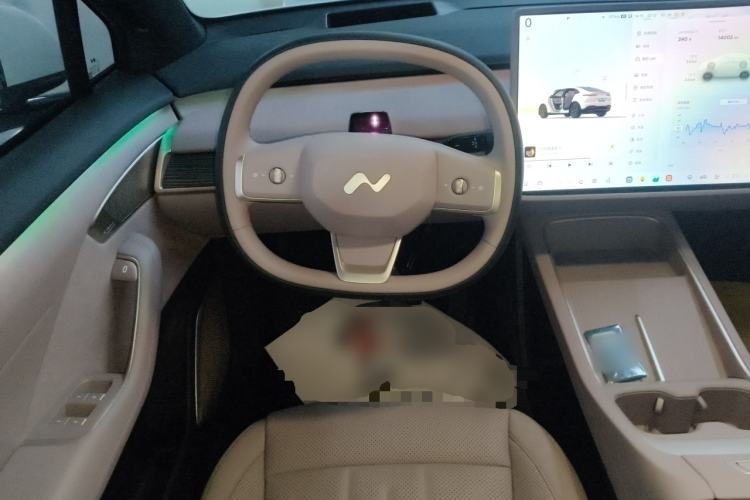 Used ONVO L60 2024 60 kWh Rear-Drive Version
