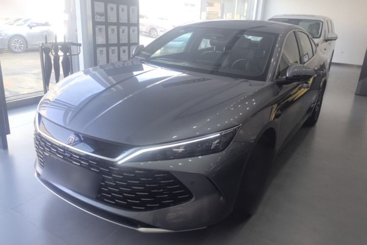 Used BYD Qin L 2025 DM-i Smart Drive 120KM Superior Model