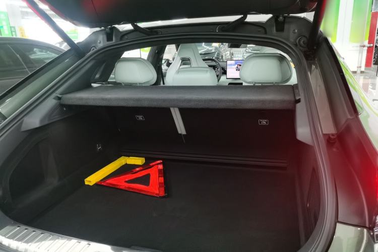 Used Zeekr 001 2025 WE Edition 95 kWh All-Wheel Drive
