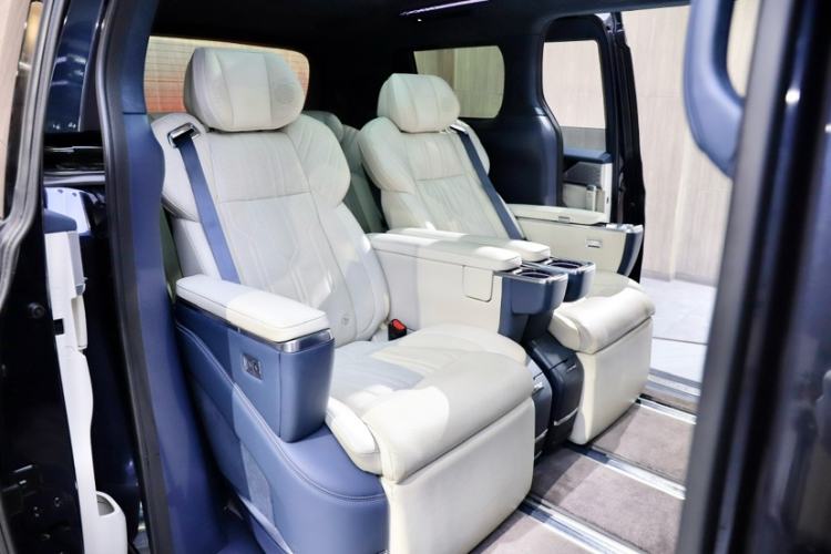 Used Zeekr 009 2022 WE Edition
