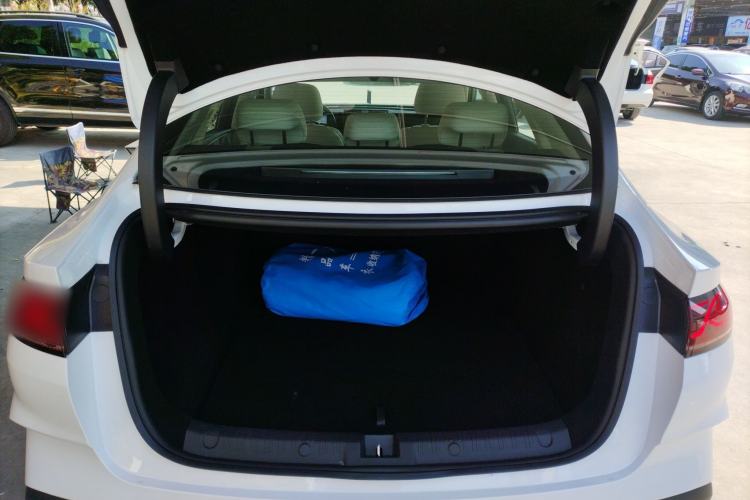 Used BYD Qin L 2025 DM-i Smart Drive 120KM Superior Model