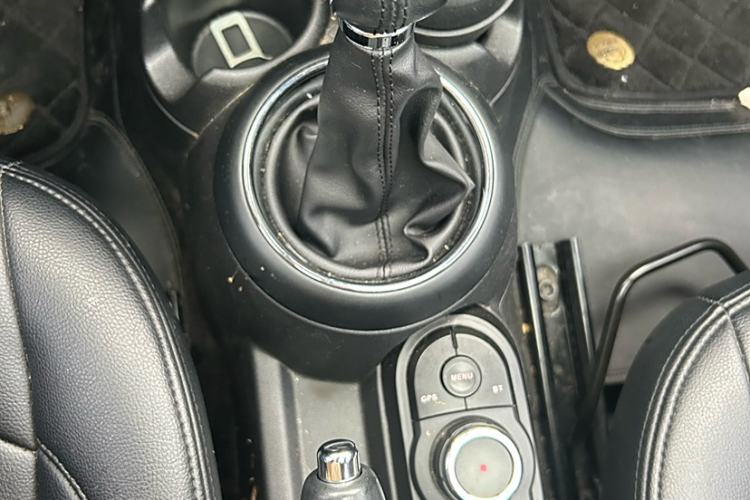 Used  MINI 2016 1.2T ONE Pioneer Edition
