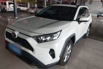 Used Toyota RAV4 2020 2.0L CVT Two-Wheel Drive Fashion Edition