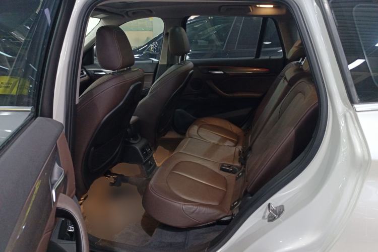 Used BMW X1 2016 sDrive18Li Luxury Model
