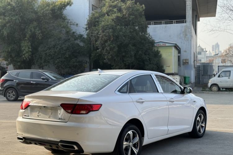 Used Geely Auto Emgrand GL 2018 1.4T DCT Elite Smart Connectivity Version
