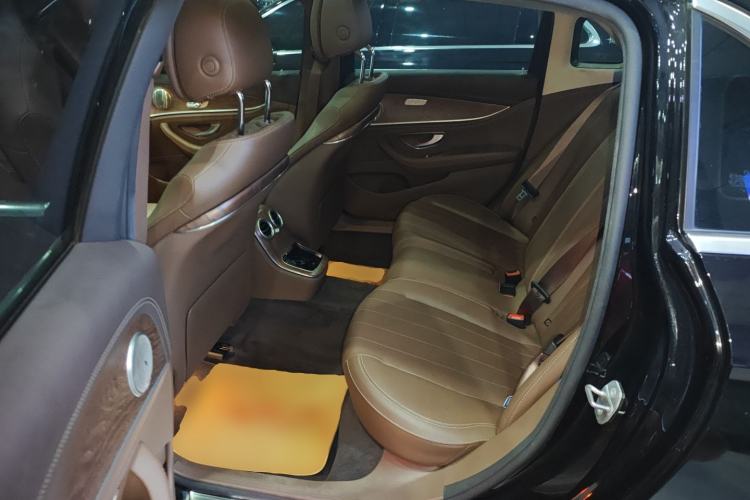 Used Mercedes-Benz E-Class 2023 Updated E 300 L Fashion Edition