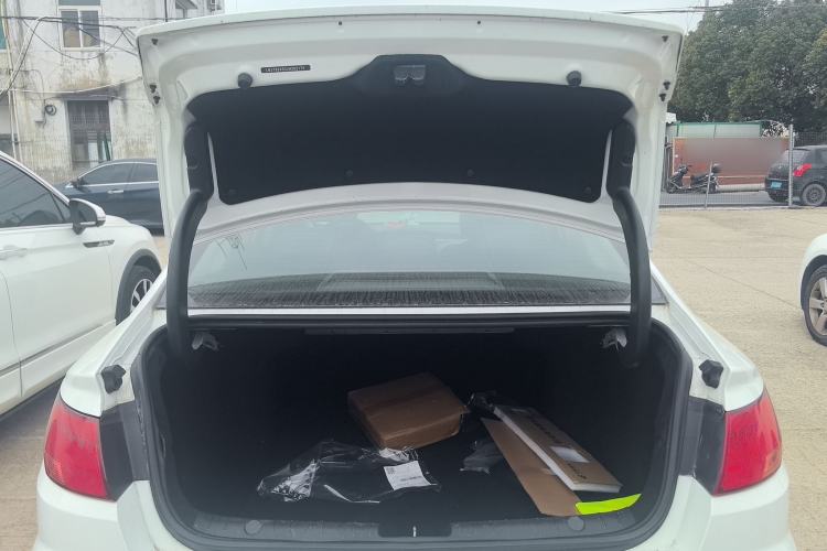 Used Geely Auto Emgrand GL 2018 1.4T Manual Elite Smart Connectivity Version