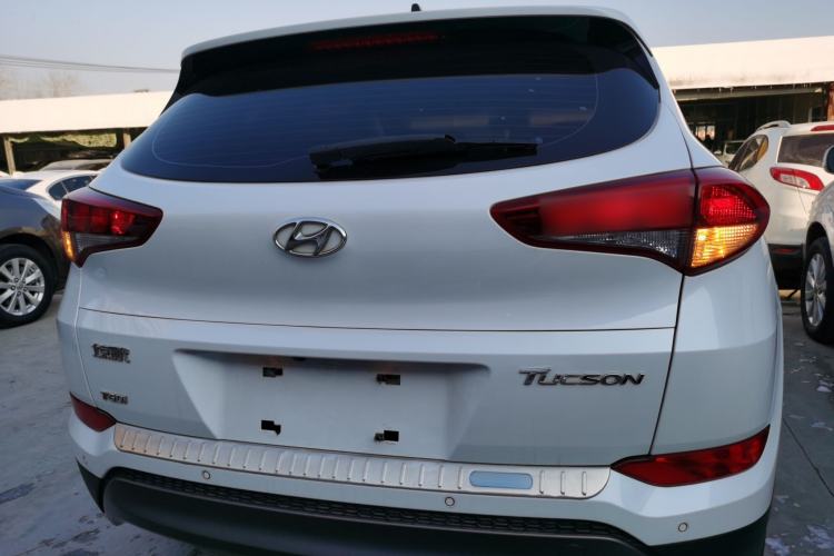 Used Hyundai Tucson 2015 1.6T Dual-Clutch Two-Wheel-Drive Smart Model
