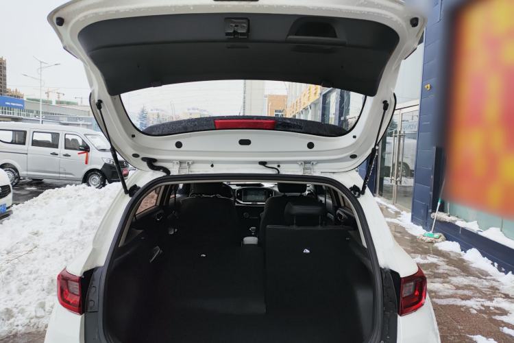 Used Kia kx1 Stonic 2021 1.4L CVT Fun & Sunroof Model
