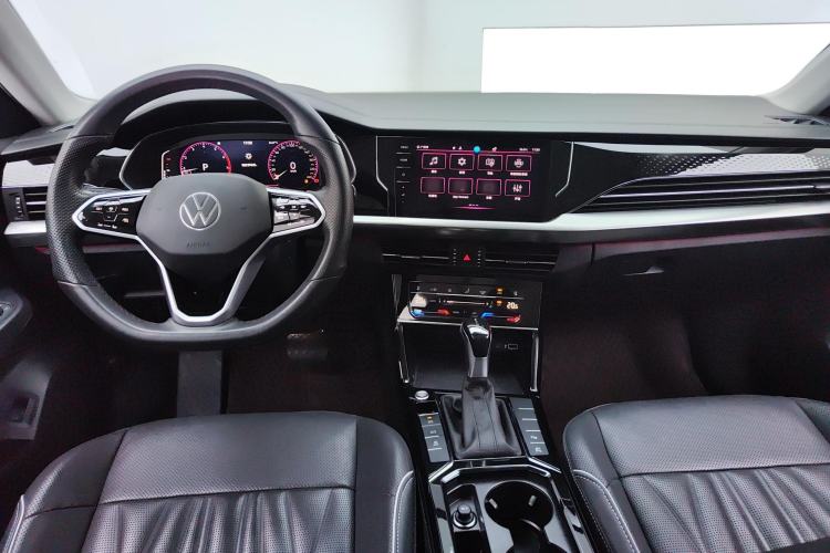 Used Volkswagen Passat 2023 Restyled 330TSI Starry Luxury Edition
