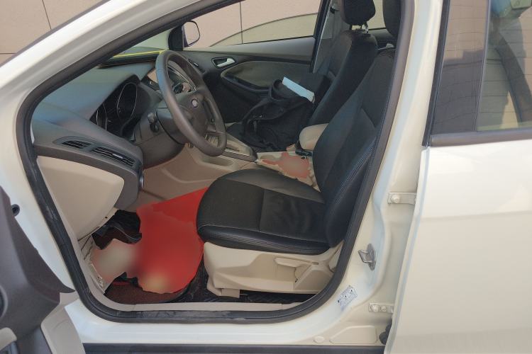 Used Ford Focus 2012 Sedan 1.6L Automatic Comfort Model