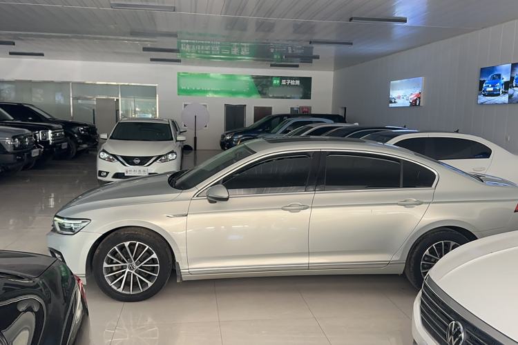 Used Volkswagen Magotan 2020 330TSI DSG Luxury Edition
