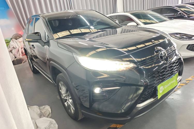 Used Toyota Wildlander 2022 2.0L CVT 4x4 Luxury PLUS Edition
