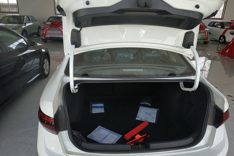 Used Volkswagen Sagitar 2025 300TSI DSG Flyover Edition
