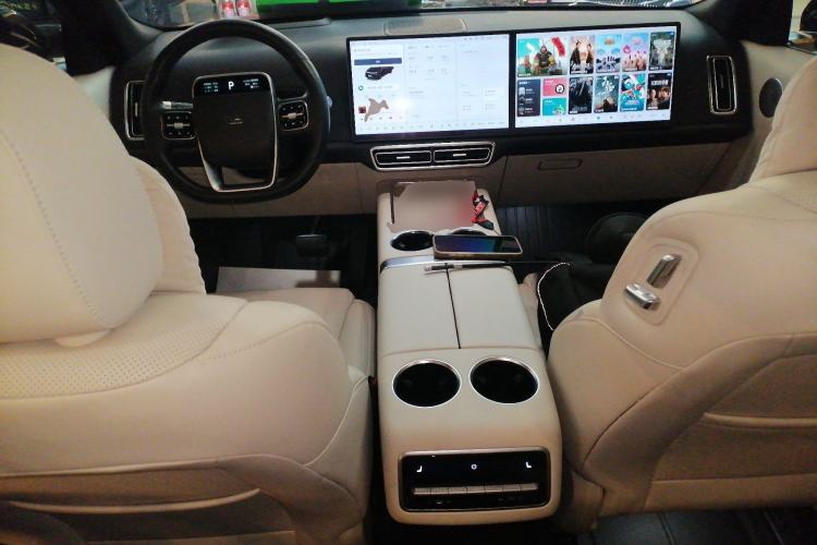 Used Li Auto L8 2023 Pro Model
