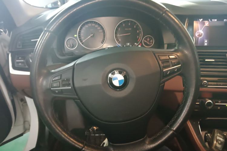 Used BMW 5 Series 2014 520Li Elegant Model