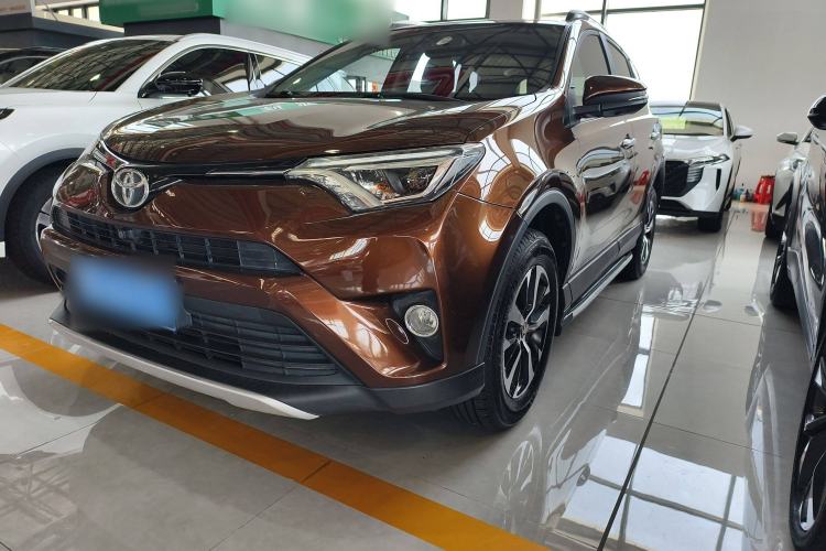 Used Toyota RAV4 2016 2.0L CVT Two-Wheel Drive Smart Edition China V Standard
