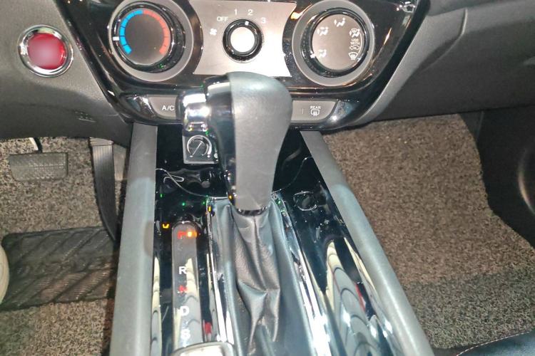 Used Honda Vezel 2017 1.8L CVT 2WD Elite Model
