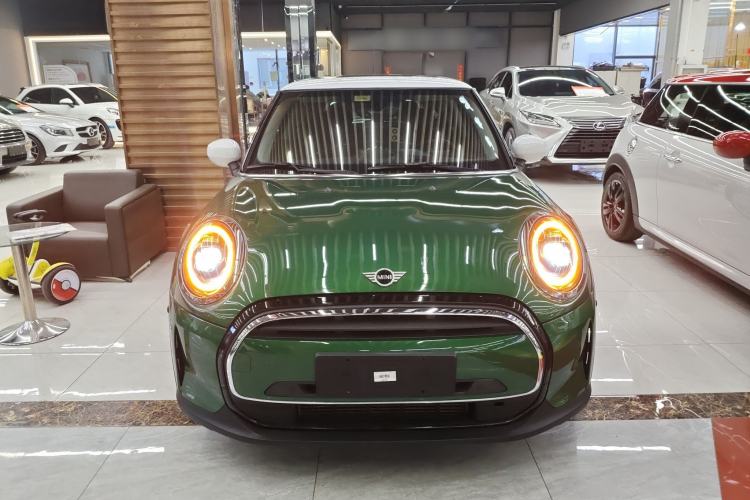 Used  MINI 2022 1.5T COOPER Classic Edition
