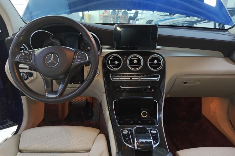 Used Mercedes-Benz GLC 2017 GLC 260 4MATIC Dynamic Edition