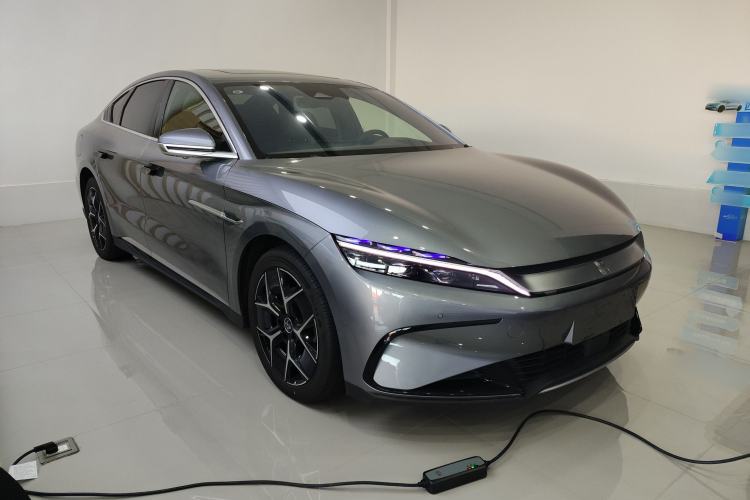 Used BYD Han 2024 EV Glory Edition 605KM Front-Wheel-Drive Premium Model
