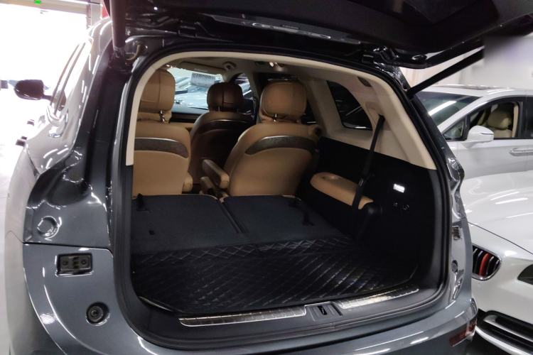 Used Hima AITO M7 2022 1.5T Four-Wheel Drive Luxury Edition
