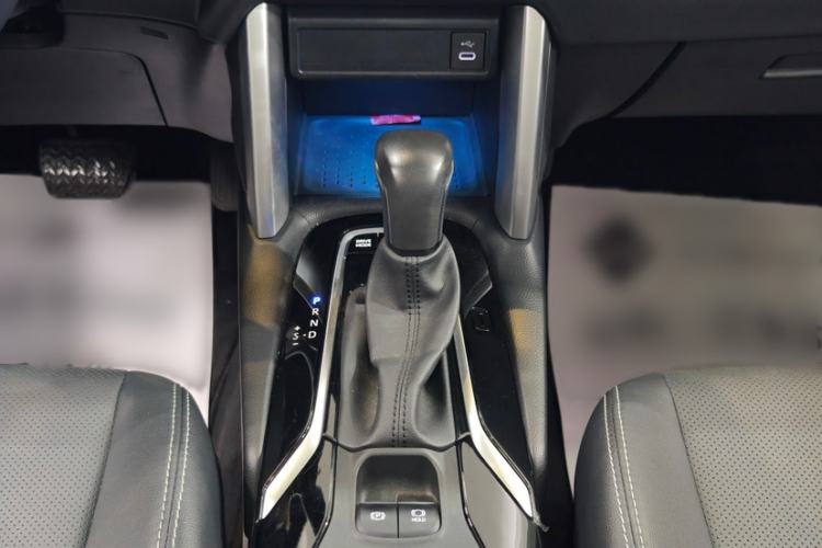 Used Toyota FRONTLANDER 2023 2.0L Smart Electric Hybrid Dual-Engine Deluxe Version
