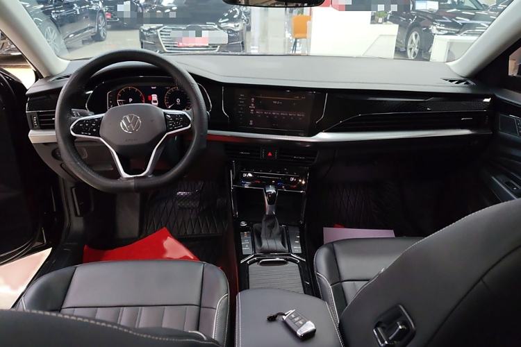 Used Volkswagen Passat 2023 Revised 330TSI Elite Edition
