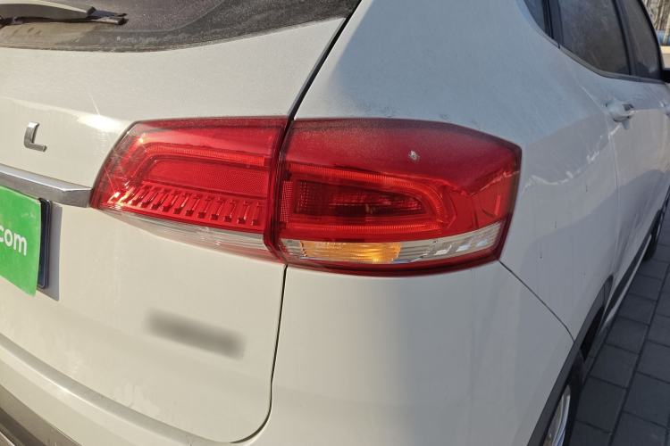 Used Haval H2s 2017 Blue Label 1.5T Dual-Clutch Elite Model