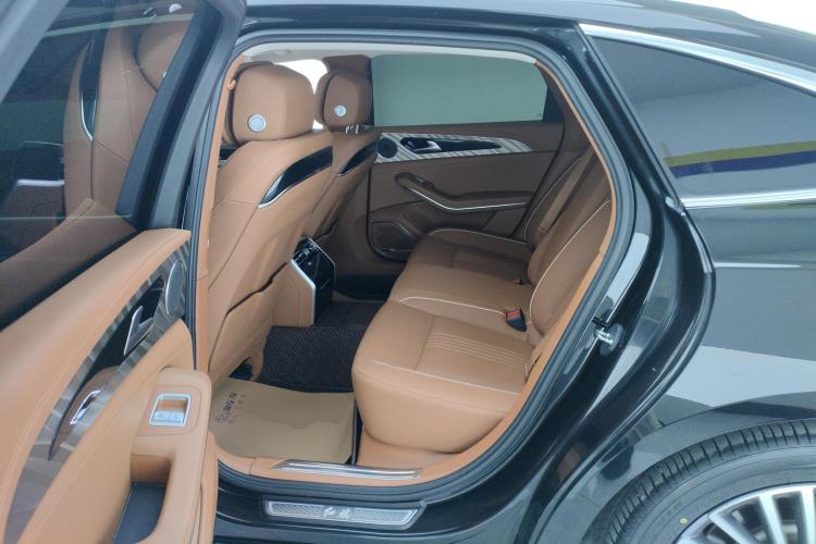 Used Hongqi H9 2020 2.0T Smart Connect Flagship Edition

