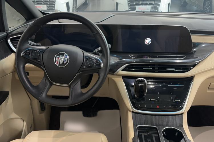 Used Buick GL8 2022 ES Landtrek 653T Flagship Model